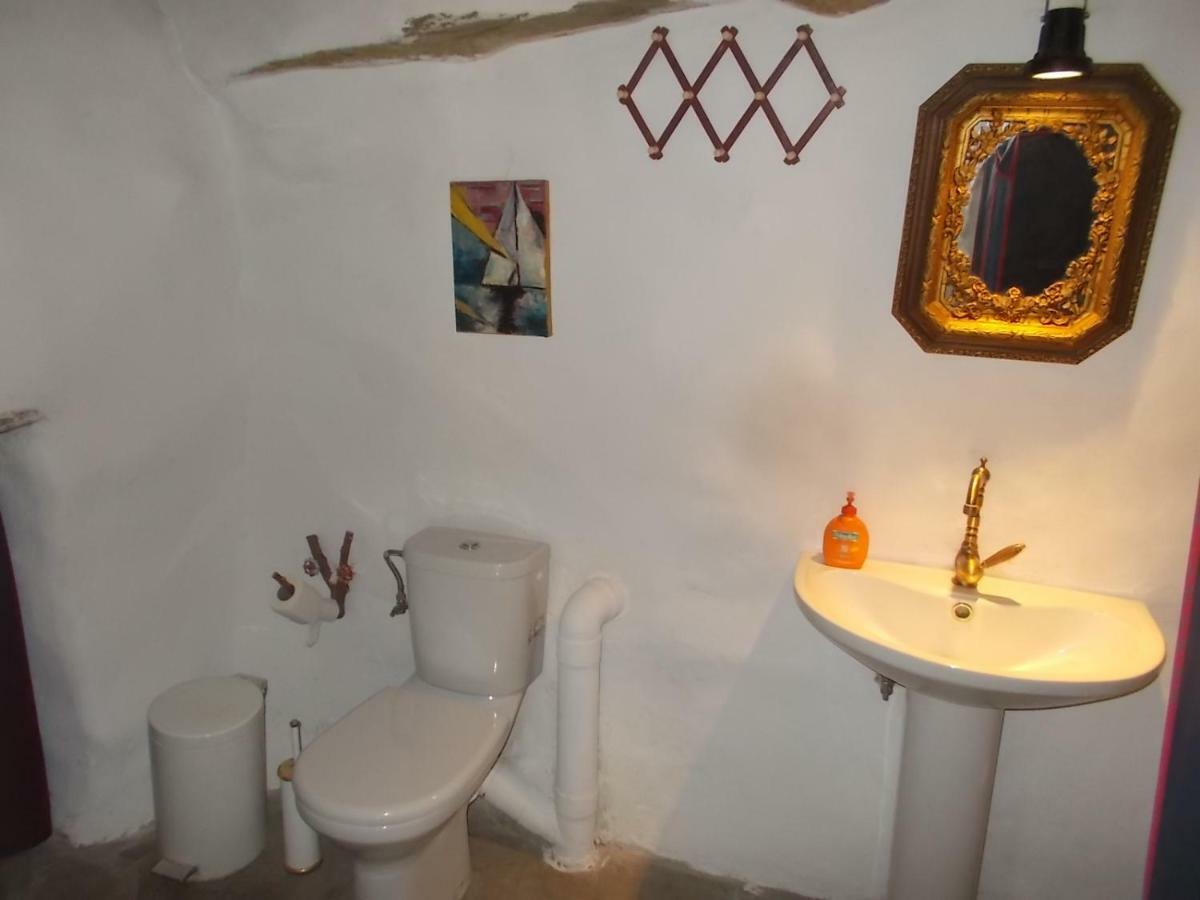 Cyclades Olive Museum'S Guest House Pitrofos Ngoại thất bức ảnh