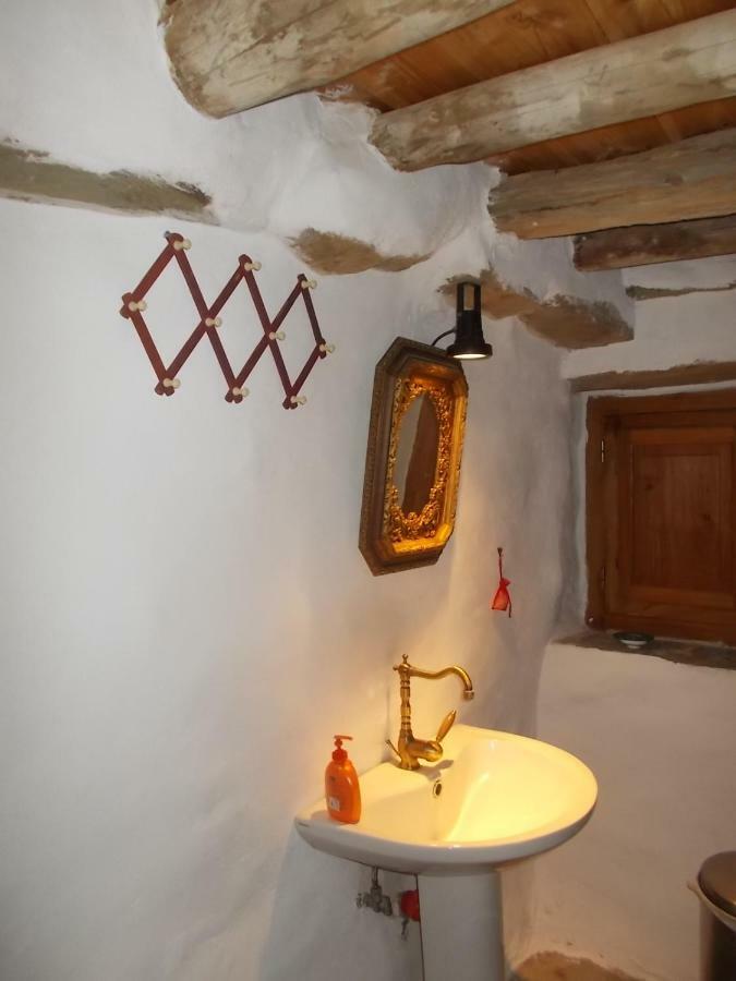 Cyclades Olive Museum'S Guest House Pitrofos Ngoại thất bức ảnh