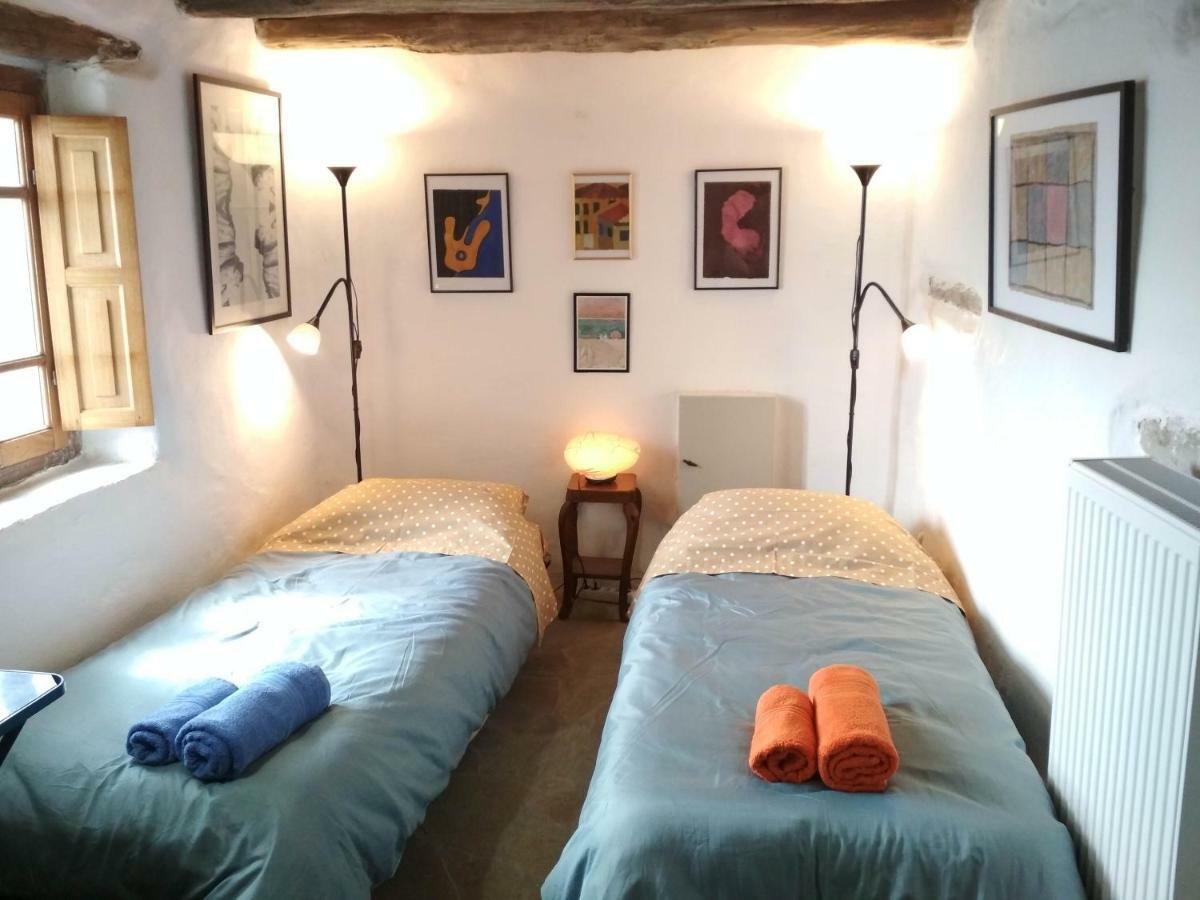Cyclades Olive Museum'S Guest House Pitrofos Ngoại thất bức ảnh