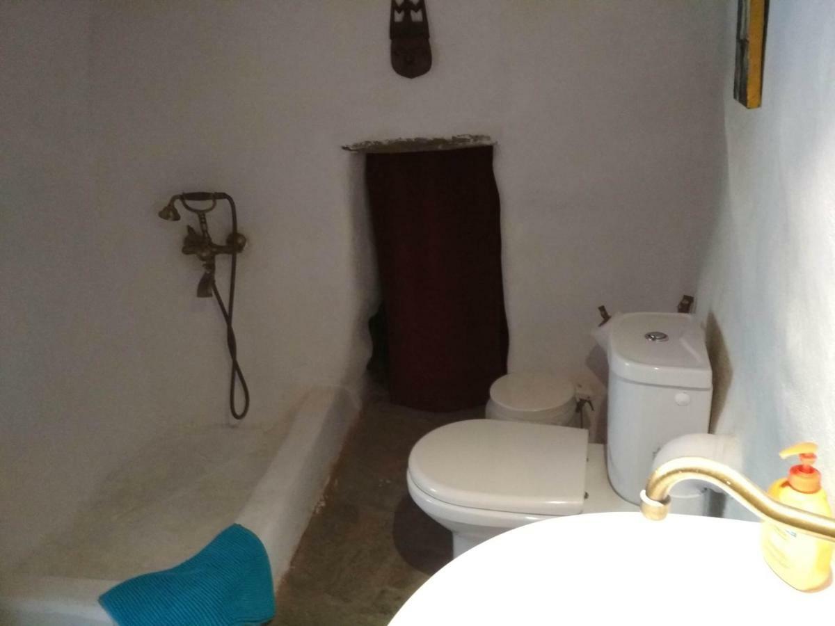 Cyclades Olive Museum'S Guest House Pitrofos Ngoại thất bức ảnh